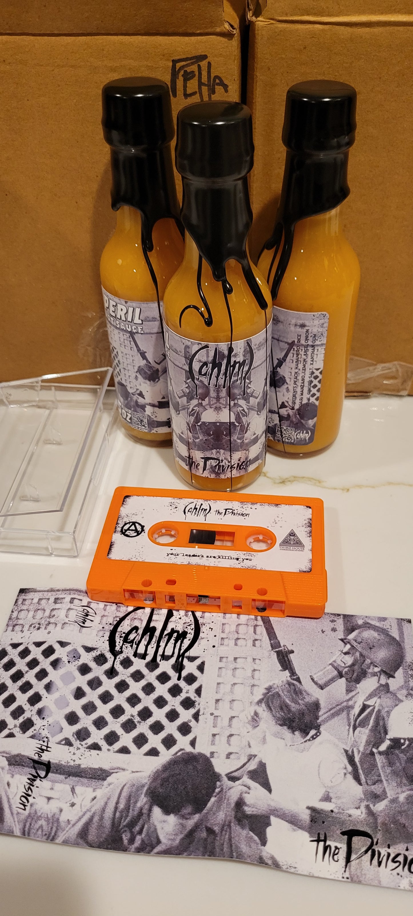 (ohlm) - the Division Habanero Peach sauce and cassette set